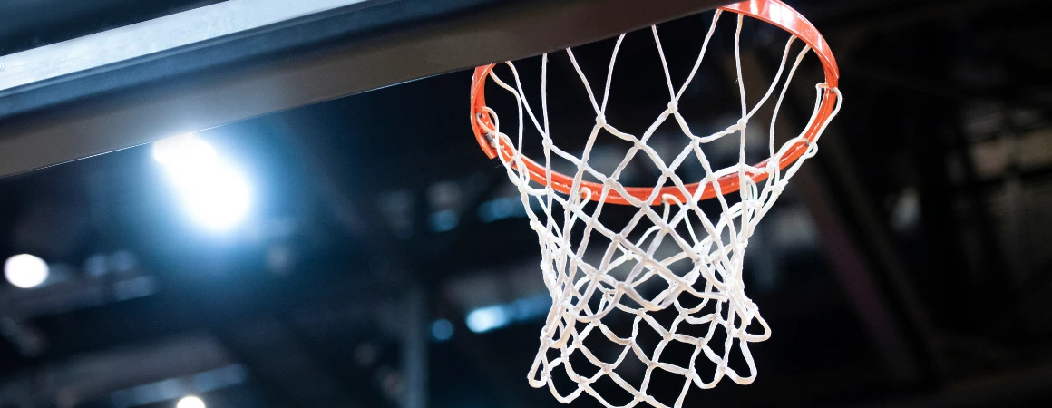 She Meets: She Shoots, She Scores, She Runs It